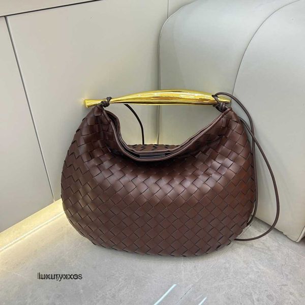 2023 bottegac venetaz sardines same bag woven large sardine designer hand bags leather capacity dumpling one shoulder portable diagonal fema
2023 bottegac venetaz sardines same bag woven large sardine designer hand bags leather capacity dumpling one shoulder portable diagonal fema