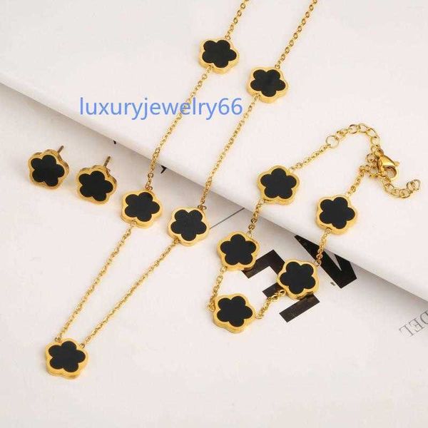 necklace earrings set altera 2023 stainless steel luxury five leaf flower pendant jewelry set/3pcs for women clover bracelet, Silver
necklace earrings set altera 2023 stainless steel luxury five leaf flower pendant jewelry set/3pcs for women clover bracelet, Silver