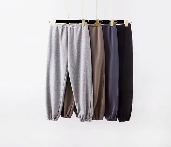 fashion womens jogging cargo pants trousers high elastic wasit loose pants joggers gray sweatpants capris winter clothes y2001086827, Black;white
fashion womens jogging cargo pants trousers high elastic wasit loose pants joggers gray sweatpants capris winter clothes y2001086827, Black;white