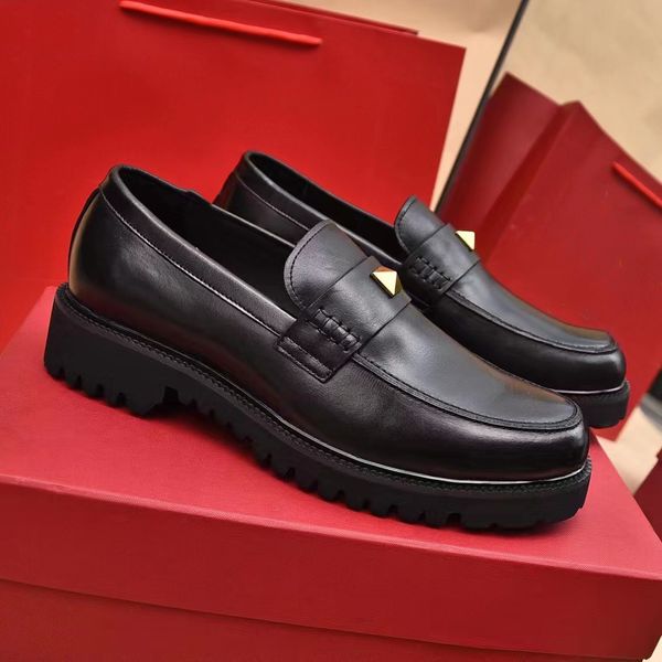 luxurious italian men dress shoes genuine leather slip on wedding office party designer dress shoes loafers moccasins brown black formal oxf
luxurious italian men dress shoes genuine leather slip on wedding office party designer dress shoes loafers moccasins brown black formal oxf