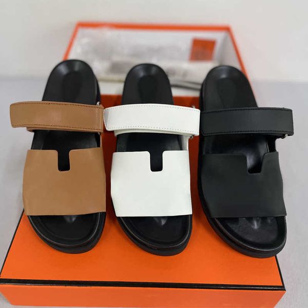 designer slippers chypre sandals slides mens sandal black classic flat flip flops leather slippers summer beach shoes size 35-46 with box no
designer slippers chypre sandals slides mens sandal black classic flat flip flops leather slippers summer beach shoes size 35-46 with box no