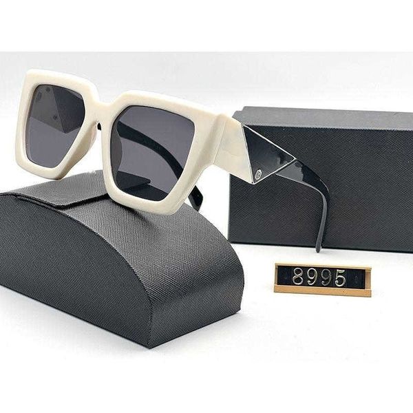 designer sunglasses handsome sunglasses female ins advanced sense temperament large frame anti-ultraviolet new letter, White;black
designer sunglasses handsome sunglasses female ins advanced sense temperament large frame anti-ultraviolet new letter, White;black