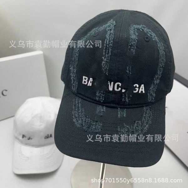 r luxury new worn cap baseball casual and versatile outdoor shopping sunshade hat bent men women, Blue;gray
r luxury new worn cap baseball casual and versatile outdoor shopping sunshade hat bent men women, Blue;gray