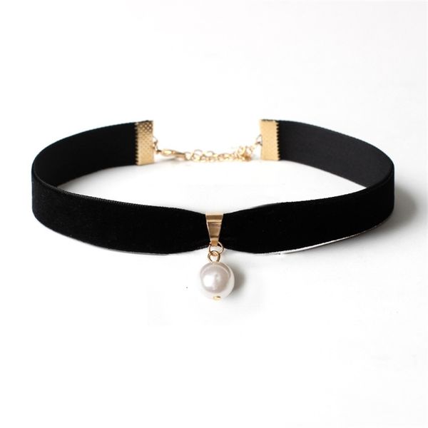 pendant necklaces simple vintage velvet pearl choker short black clavicle collar necklace gothic chokers for women 230802, Silver
pendant necklaces simple vintage velvet pearl choker short black clavicle collar necklace gothic chokers for women 230802, Silver