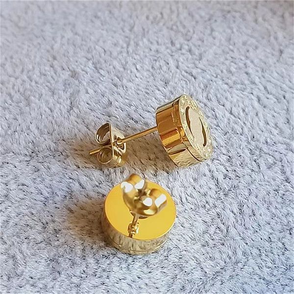 classic charm gold earrings earring studded women's gold titanium steel luxury designer gift wedding jewelry, Golden
classic charm gold earrings earring studded women's gold titanium steel luxury designer gift wedding jewelry, Golden