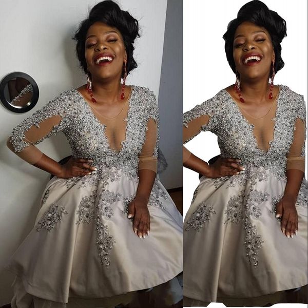 2023 silver cocktail dresses v neck illusion lace appliques pearls crystal beads open back short prom dress party homecoming gowns long slee, Black
2023 silver cocktail dresses v neck illusion lace appliques pearls crystal beads open back short prom dress party homecoming gowns long slee, Black