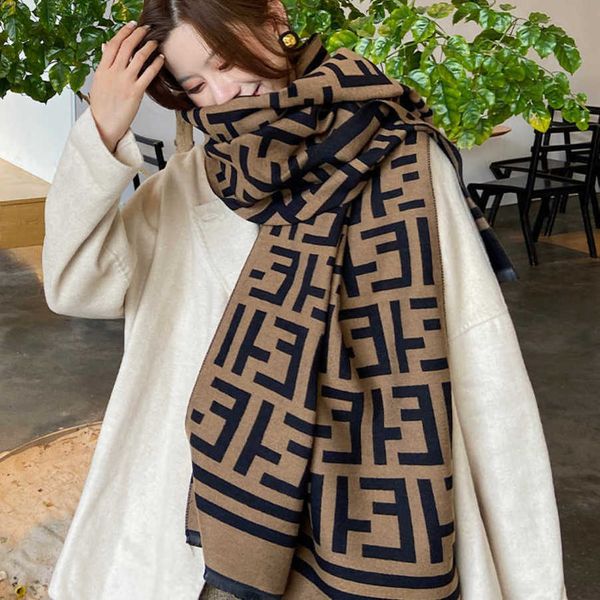 classic designer cashmere warm scarf autumn and winter letter thickened cashmere scarf for women korean version east gate versatile long wom, Blue;gray
classic designer cashmere warm scarf autumn and winter letter thickened cashmere scarf for women korean version east gate versatile long wom, Blue;gray