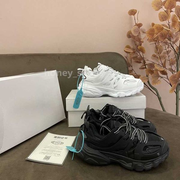 2023 luxury designer track and field 3.0 sneakers man platform casual shoes white black net nylon printed leather sports shoes triple s belt
2023 luxury designer track and field 3.0 sneakers man platform casual shoes white black net nylon printed leather sports shoes triple s belt