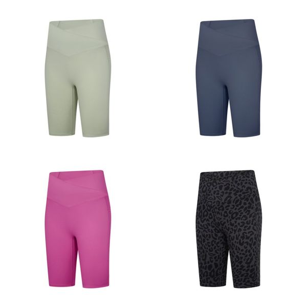 lulus yoga shorts, elastic tight shorts, women's sports pants, slim fitting casual sports pants
lulus yoga shorts, elastic tight shorts, women's sports pants, slim fitting casual sports pants
