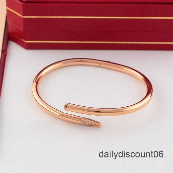man carti nail bracelet diamond bangle designer for women 316l stainless steel jewellery classic party valentine's day 18k gold plated, Black
man carti nail bracelet diamond bangle designer for women 316l stainless steel jewellery classic party valentine's day 18k gold plated, Black