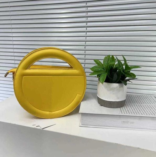 telfars bag shoulder designer handbag stylish women round leather handheld monochrome portable crossbody bagd casual handbag
telfars bag shoulder designer handbag stylish women round leather handheld monochrome portable crossbody bagd casual handbag