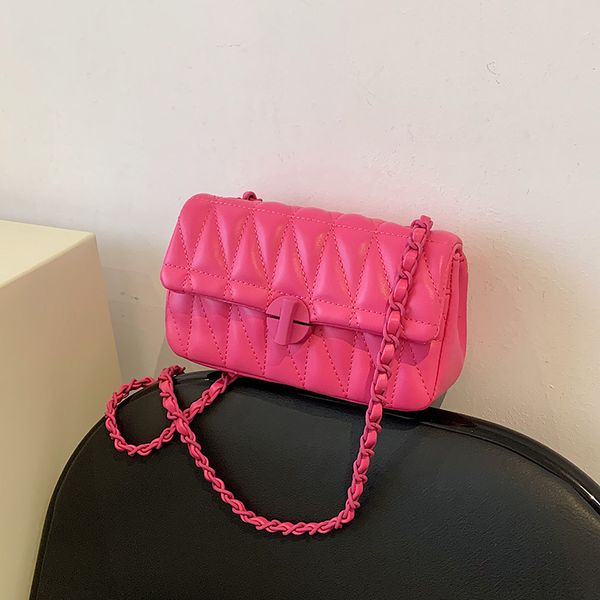 evening bags fashion women luxury designer pink leather handbag embroidery diamond lattice crossbody purse ladies jelly shoulder bag 230803
evening bags fashion women luxury designer pink leather handbag embroidery diamond lattice crossbody purse ladies jelly shoulder bag 230803