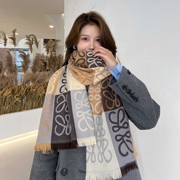 autumn and winter new colored block scarf classic versatile imitation cashmere shawl for men women couples warm neck, Blue;gray
autumn and winter new colored block scarf classic versatile imitation cashmere shawl for men women couples warm neck, Blue;gray