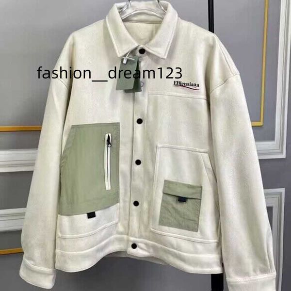 2023 autumn pockets turn-down collar jackets men suede street fashion long sleeve buttons outwear short slim fit coats bb paris designer, Black;brown
2023 autumn pockets turn-down collar jackets men suede street fashion long sleeve buttons outwear short slim fit coats bb paris designer, Black;brown