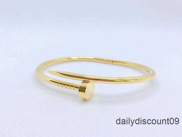 18k gold nail bracelet designer womens bangle classic charm girl valentines day love gift 316l jewelry8809542, Black
18k gold nail bracelet designer womens bangle classic charm girl valentines day love gift 316l jewelry8809542, Black