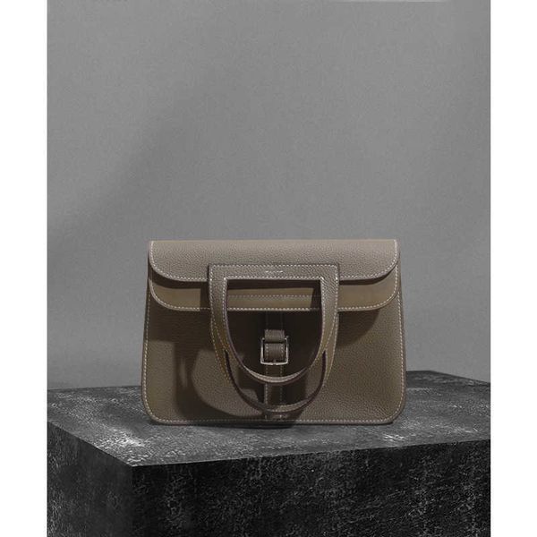 halzan bags h ermess designer totes handbag genuine leather 5a quality wax thread hand sewn head layer cowhide shoulder handheld
halzan bags h ermess designer totes handbag genuine leather 5a quality wax thread hand sewn head layer cowhide shoulder handheld