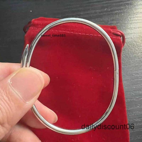 designer 3mm bangle bracelet thin nail bracelets for women men cubic zirconia 316l steel love jewelry size 17 19 no box, Black
designer 3mm bangle bracelet thin nail bracelets for women men cubic zirconia 316l steel love jewelry size 17 19 no box, Black