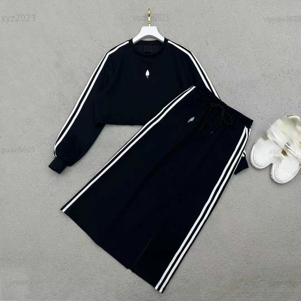designer women clothing autumn skirt set two piece dress size s-l striped decorative hoodie and lace up mid length skirt aug01, White
designer women clothing autumn skirt set two piece dress size s-l striped decorative hoodie and lace up mid length skirt aug01, White