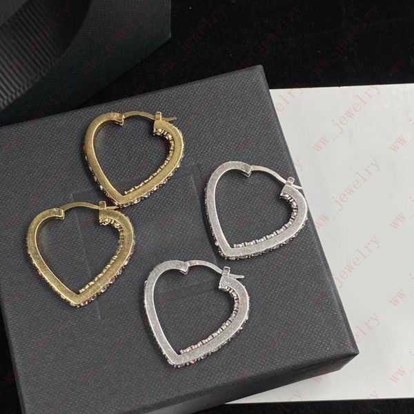 fashion simple heart-shaped inlaid zircon women hoop huggie earrings, designer trend style, valentine's day, christmas gifts, Golden;silver
fashion simple heart-shaped inlaid zircon women hoop huggie earrings, designer trend style, valentine's day, christmas gifts, Golden;silver