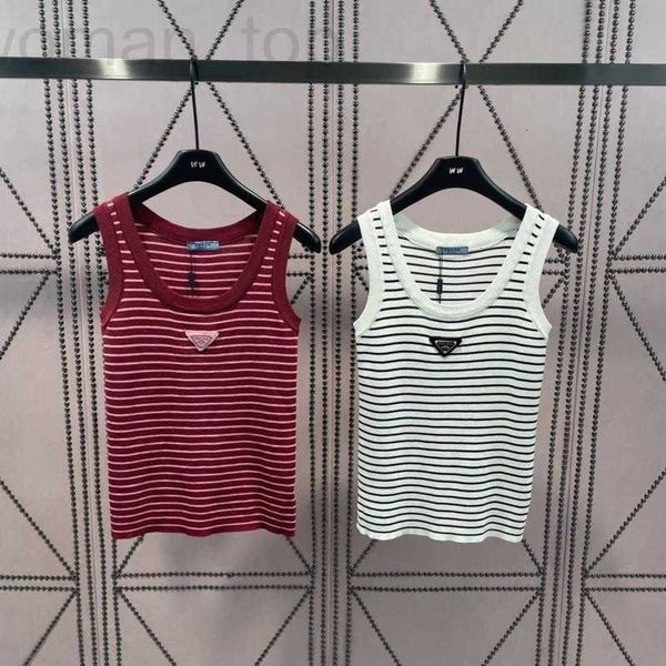 women's tanks & camis designer p family 23 summer new style fashion triangle stripe knitted slim sleeveless tank y041, White
women's tanks & camis designer p family 23 summer new style fashion triangle stripe knitted slim sleeveless tank y041, White