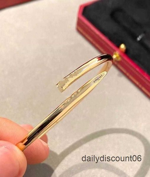 luxury classic nail bracelet love fashion cuff couple bangle gold jewelry valentine's day giftnjjy, Black
luxury classic nail bracelet love fashion cuff couple bangle gold jewelry valentine's day giftnjjy, Black