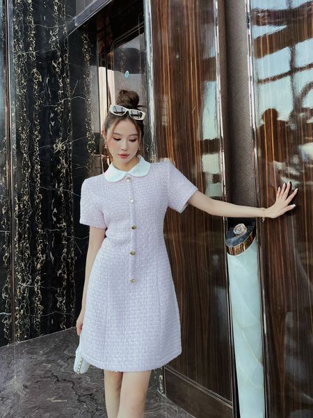 chan 2023 new womens designer clothing summer dress designer dress women dresses for woman ccc camellia dress dinner party dress mother', White;black
chan 2023 new womens designer clothing summer dress designer dress women dresses for woman ccc camellia dress dinner party dress mother', White;black