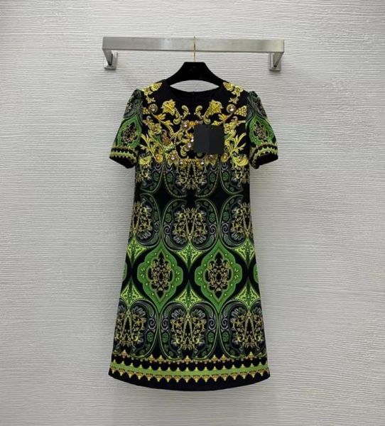 milan dress 2023 new spring summer o neck short sleeve print fashion designer dresses brand same style dress 0217-45906163, Black;pink
milan dress 2023 new spring summer o neck short sleeve print fashion designer dresses brand same style dress 0217-45906163, Black;pink
