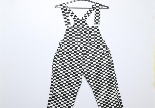 black white plaid mosaic checkerboard lattice overalls women men harajuku loose bib pants new retro old school hip hop style y20099886674
black white plaid mosaic checkerboard lattice overalls women men harajuku loose bib pants new retro old school hip hop style y20099886674