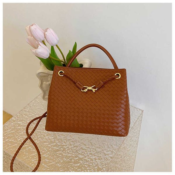 abottegas tote bag vneta jodie mini teen intrecciato designer design fashion bow knitted one shoulder handheld high capacity women's ba
abottegas tote bag vneta jodie mini teen intrecciato designer design fashion bow knitted one shoulder handheld high capacity women's ba