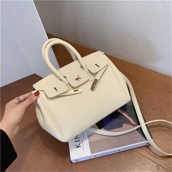 storage bags h family birkines birkins bags designer net-red lychee with large capacity portable one-shoulder messenger bag for women 2023 f
storage bags h family birkines birkins bags designer net-red lychee with large capacity portable one-shoulder messenger bag for women 2023 f
