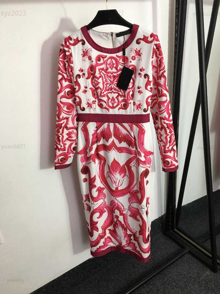 designer clothes women dresses fashion hip wrap design girl skirt size s-xl vintage symmetrical pattern printing round neck dress july30, White;black
designer clothes women dresses fashion hip wrap design girl skirt size s-xl vintage symmetrical pattern printing round neck dress july30, White;black