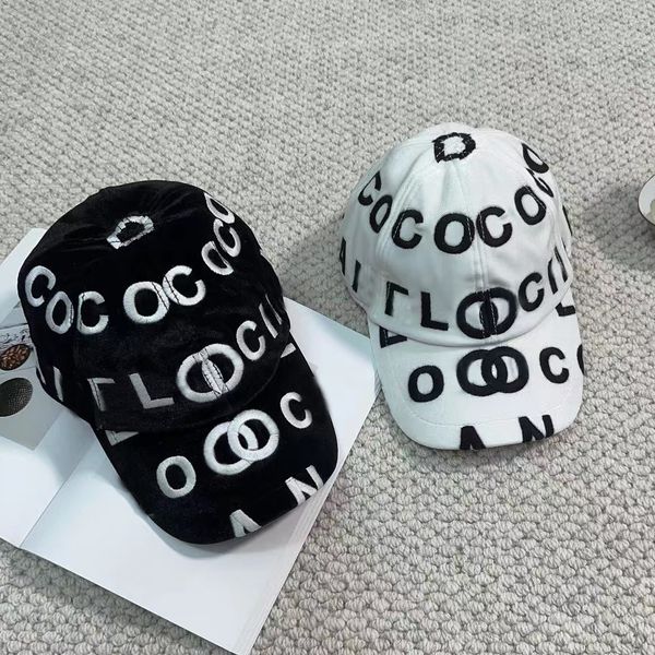 luxurys designers caps letter baseball cap quality autumn casual hat casquette solid color fashion seaside travel sunhat very nice, Blue;gray
luxurys designers caps letter baseball cap quality autumn casual hat casquette solid color fashion seaside travel sunhat very nice, Blue;gray