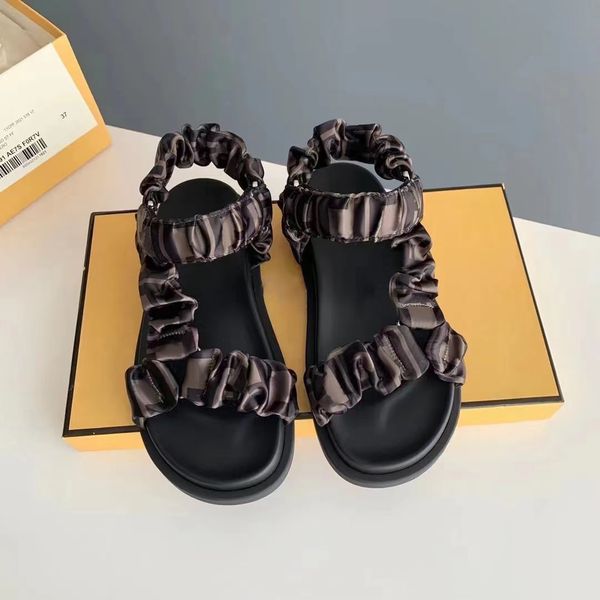 luxurys designers slide genuine leather shoe brown satin sandale popular slippers outdoors sandal fashion flat loafer ladies summer beach sl, Black
luxurys designers slide genuine leather shoe brown satin sandale popular slippers outdoors sandal fashion flat loafer ladies summer beach sl, Black