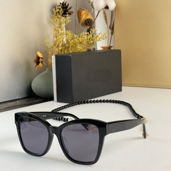candy color frame sunglasses designer square fashion sun glasses gradient shades for women men, White;black
candy color frame sunglasses designer square fashion sun glasses gradient shades for women men, White;black