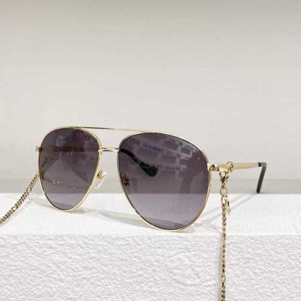 2023 new luxury designer g family's new online celebrity with the same personality chain for women's versatile trend sunglasses gg, White;black
2023 new luxury designer g family's new online celebrity with the same personality chain for women's versatile trend sunglasses gg, White;black