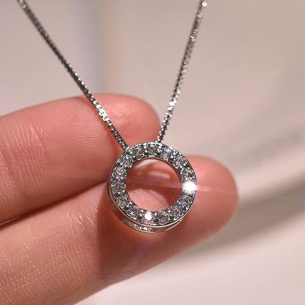 pendant necklaces huitan trendy circle necklace with cubic zirconia simple stylish clavicle chain for women wedding jewelry 230802, Silver
pendant necklaces huitan trendy circle necklace with cubic zirconia simple stylish clavicle chain for women wedding jewelry 230802, Silver