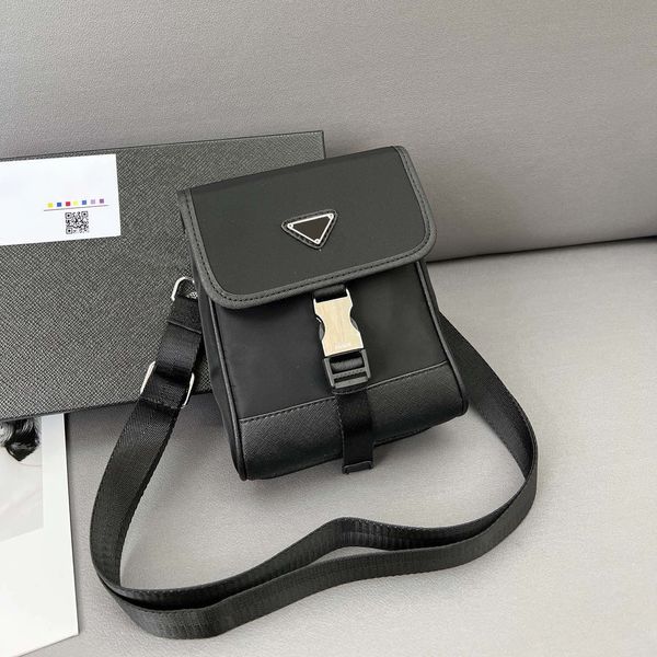 designer nylon cloth phone bag men women shoulder bags classic fashion crossbody purses
designer nylon cloth phone bag men women shoulder bags classic fashion crossbody purses