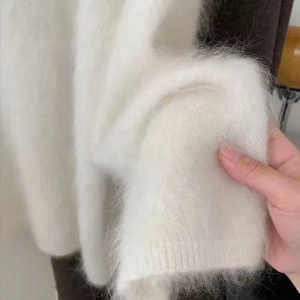 women's sweaters gentle and lazy wind sable fluffy clothes autumn winter french senior sense pullover w224 230803, White;black
women's sweaters gentle and lazy wind sable fluffy clothes autumn winter french senior sense pullover w224 230803, White;black