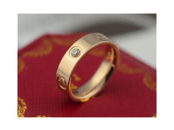 realfine888 3a 30 catier 3 diamonds love wedding rings in silver/gold/rose gold ring iconic jewelry luxury designer for woman with box size, Slivery;golden
realfine888 3a 30 catier 3 diamonds love wedding rings in silver/gold/rose gold ring iconic jewelry luxury designer for woman with box size, Slivery;golden