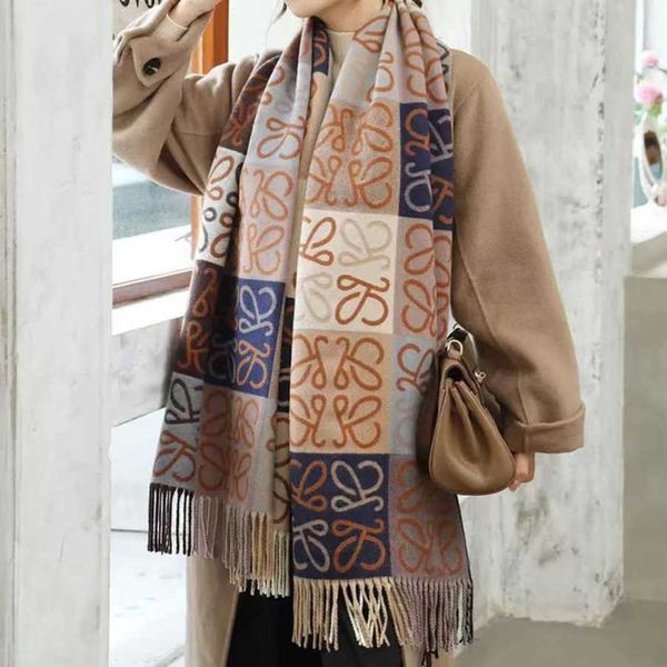 classic designer high grade golden cashmere scarf for women's shawl dual use autumn and winter checkered letters warm neckband trend li, Blue;gray
classic designer high grade golden cashmere scarf for women's shawl dual use autumn and winter checkered letters warm neckband trend li, Blue;gray
