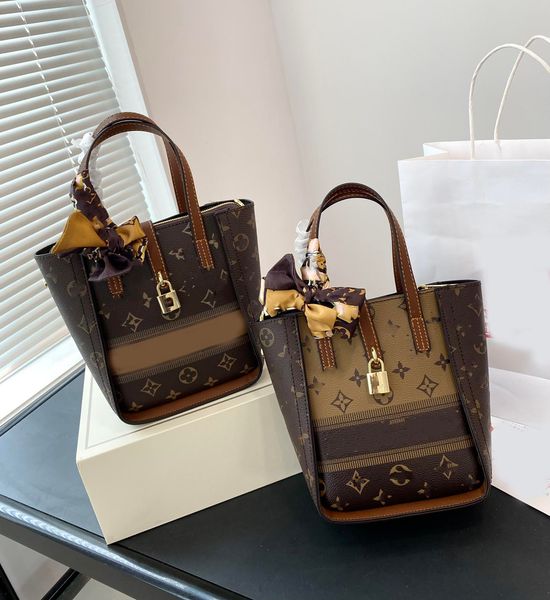 designer bag fashion leather underarm bag messenger shoulder bag crossbody bag tote bag
designer bag fashion leather underarm bag messenger shoulder bag crossbody bag tote bag