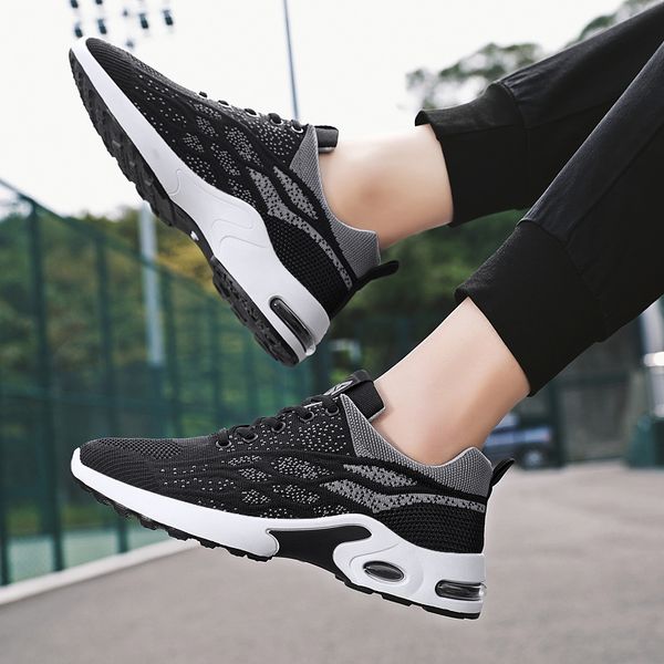 new men fashion designer casual shoes triple black and red flat trainers factory wholesale retail outdoor platform breathable mesh sports sn
new men fashion designer casual shoes triple black and red flat trainers factory wholesale retail outdoor platform breathable mesh sports sn