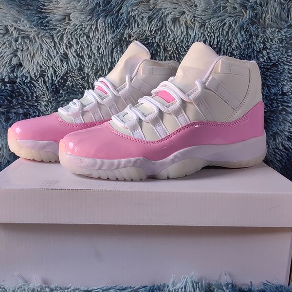 jumpman 11 designer basketball shoes men women gamma blue yellow pink snakeskin gym red cherry bred cherry low sneaker
jumpman 11 designer basketball shoes men women gamma blue yellow pink snakeskin gym red cherry bred cherry low sneaker