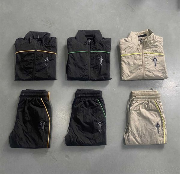 tracksuit set high street men fashion quality embroidery sweatshirts jogging suit trapstar jacket zipper arched patchwork shell, Gray
tracksuit set high street men fashion quality embroidery sweatshirts jogging suit trapstar jacket zipper arched patchwork shell, Gray