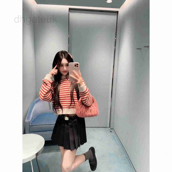 women's knits & tees designer early autumn new academy style micro label letter decorative stripe contrast short sleeve knitted versati, White
women's knits & tees designer early autumn new academy style micro label letter decorative stripe contrast short sleeve knitted versati, White