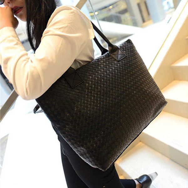 abottegas tote bag vneta jodie mini teen intrecciato designer autumn winter women's bag woven bag handheld shoulder big bag fashion 8cs
abottegas tote bag vneta jodie mini teen intrecciato designer autumn winter women's bag woven bag handheld shoulder big bag fashion 8cs