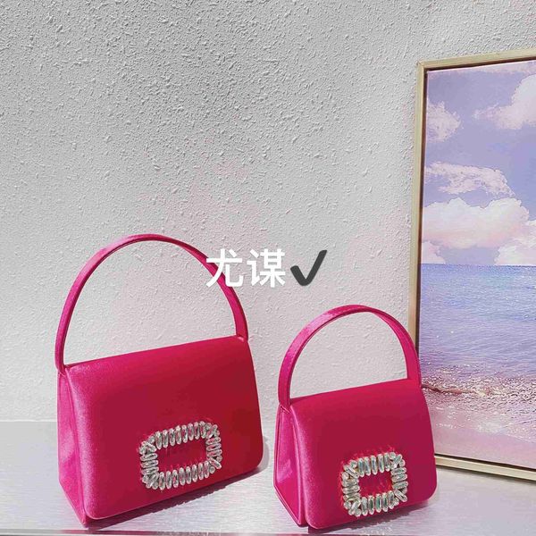 french shiny lingling square buckle small square bag banquet water diamond silk mini zero wallet handheld crossbody bag female
french shiny lingling square buckle small square bag banquet water diamond silk mini zero wallet handheld crossbody bag female