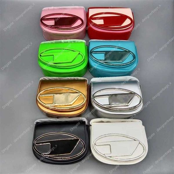 2023 new niche sense bag women designer handbags single shoulder underarm fashion trend crossbody small makeup bags
2023 new niche sense bag women designer handbags single shoulder underarm fashion trend crossbody small makeup bags