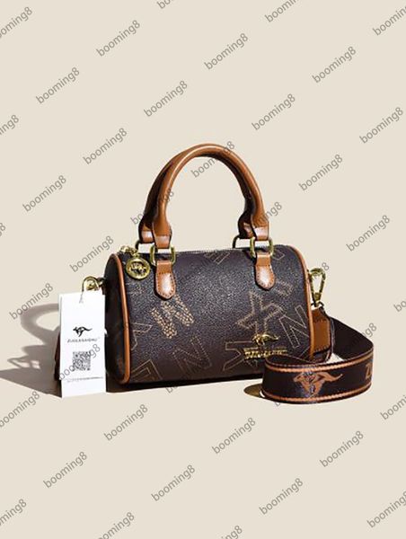 designer bag fashion handheld letter bag pillow bag women's vintage wide shoulder strap one shoulder crossbody bag
designer bag fashion handheld letter bag pillow bag women's vintage wide shoulder strap one shoulder crossbody bag