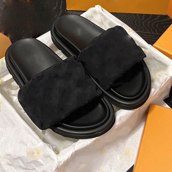 designer pool pillow slippers sandals man women black blue rubber leather comfort flat slipper sandal 35-44
designer pool pillow slippers sandals man women black blue rubber leather comfort flat slipper sandal 35-44